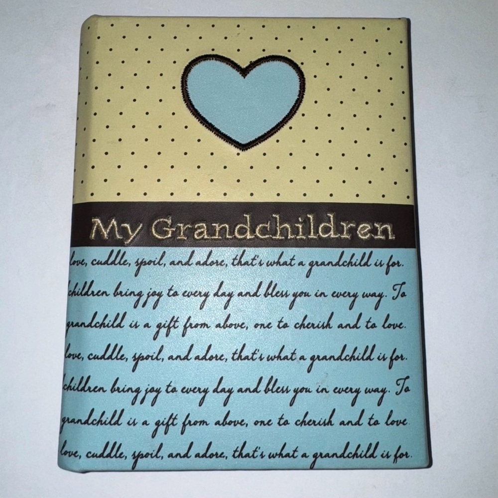 NWOT, “My Grandchildren” Mini Photo Album, 5” x 6.5”